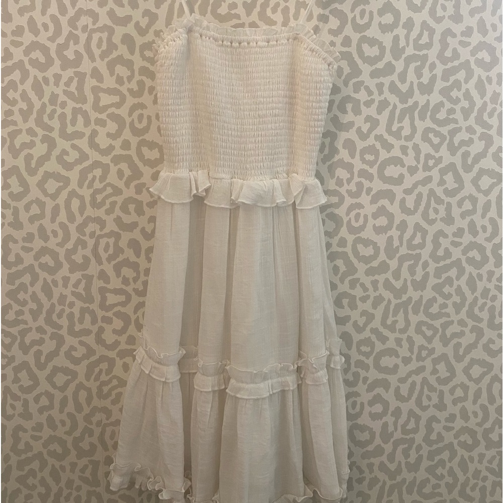 Spagetti tie strap sundress, super cute and flattering just want something new